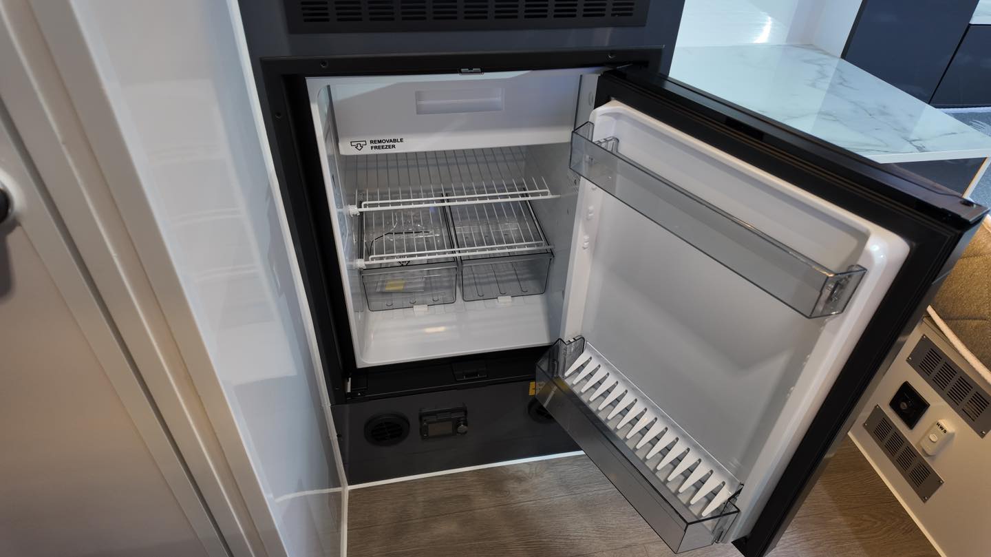 Arctic Frost 15 LK - Image 7