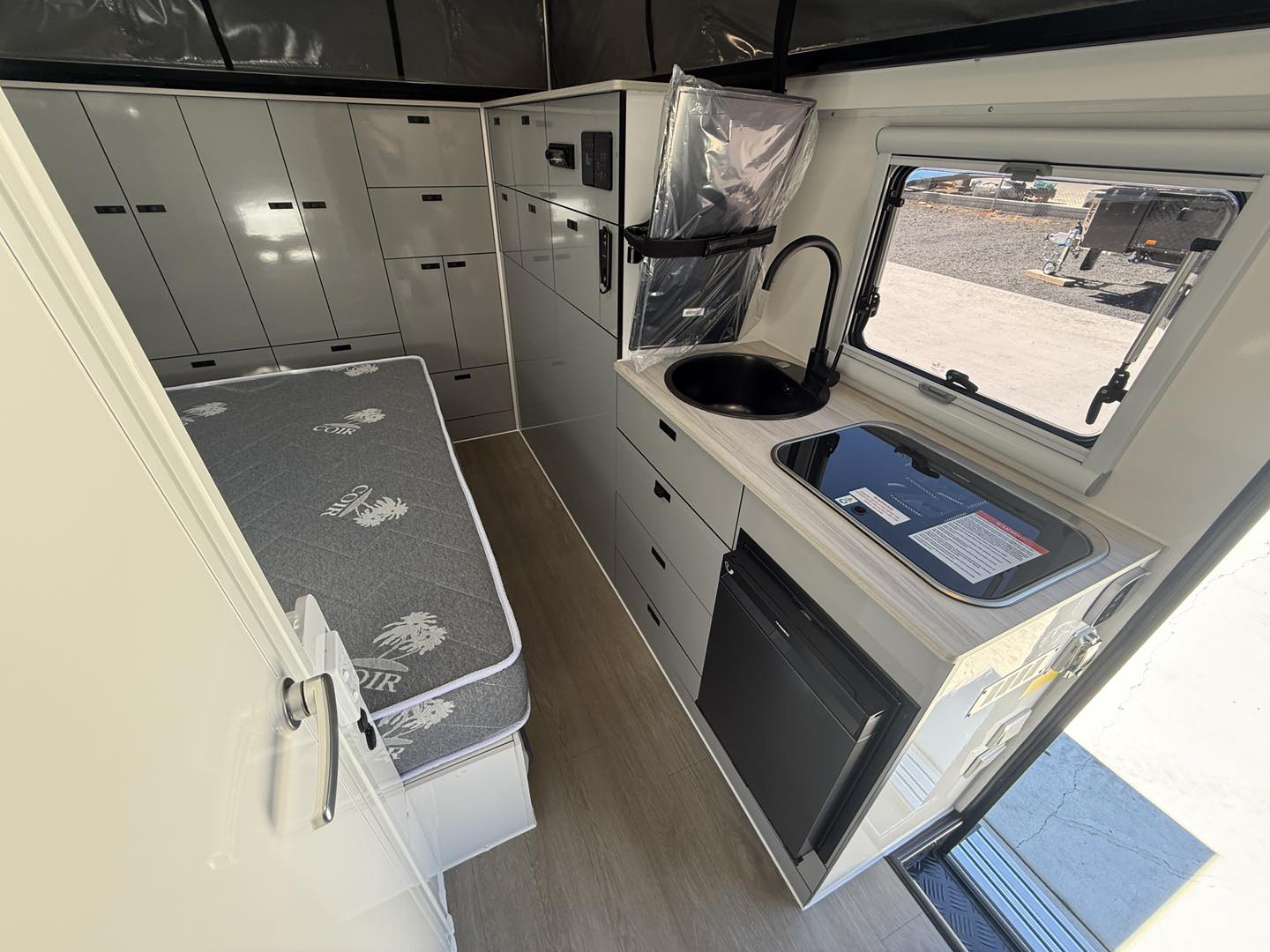 Arctic Frost 15S - Image 8