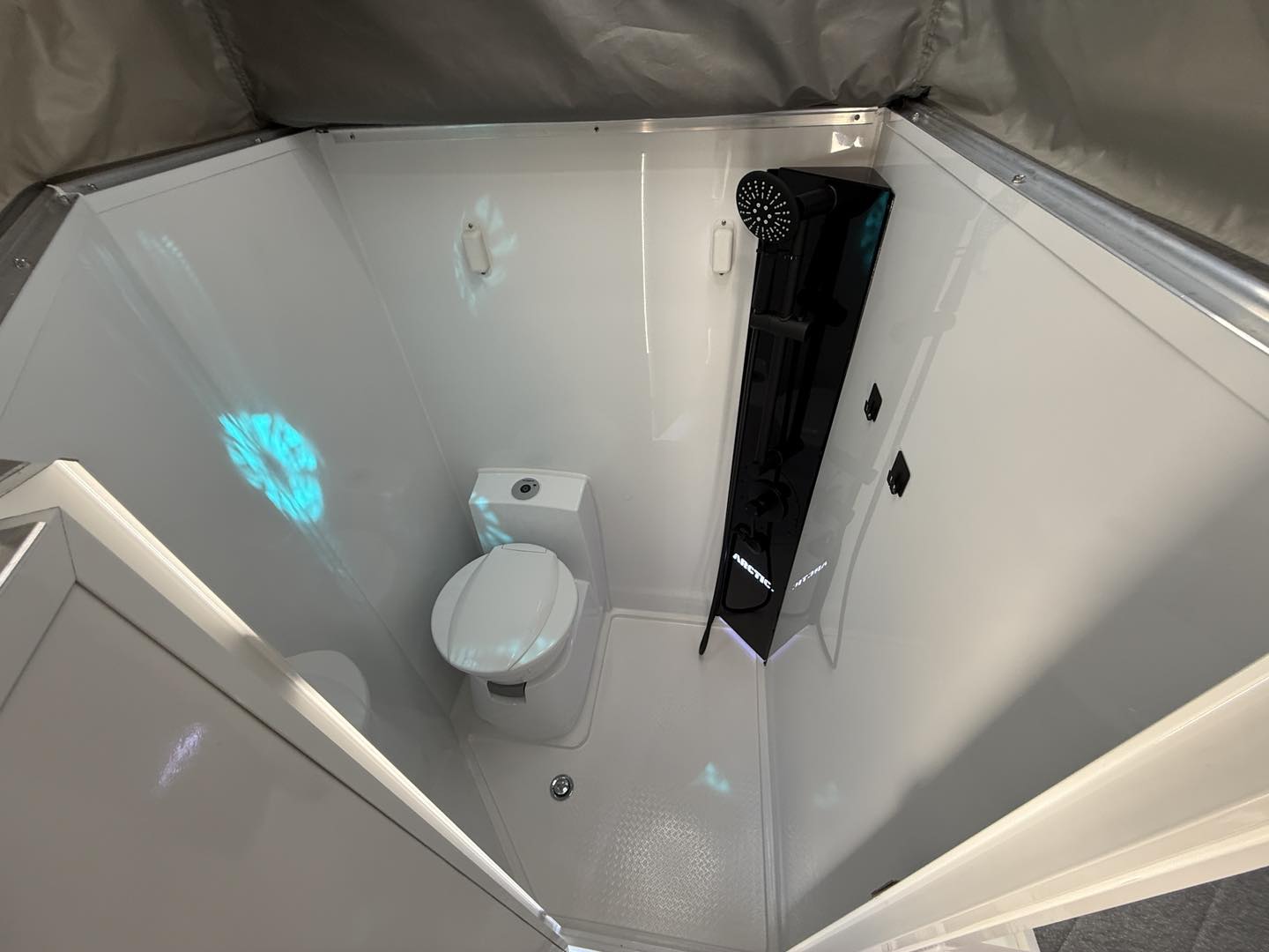 Arctic Frost 15S - Image 10