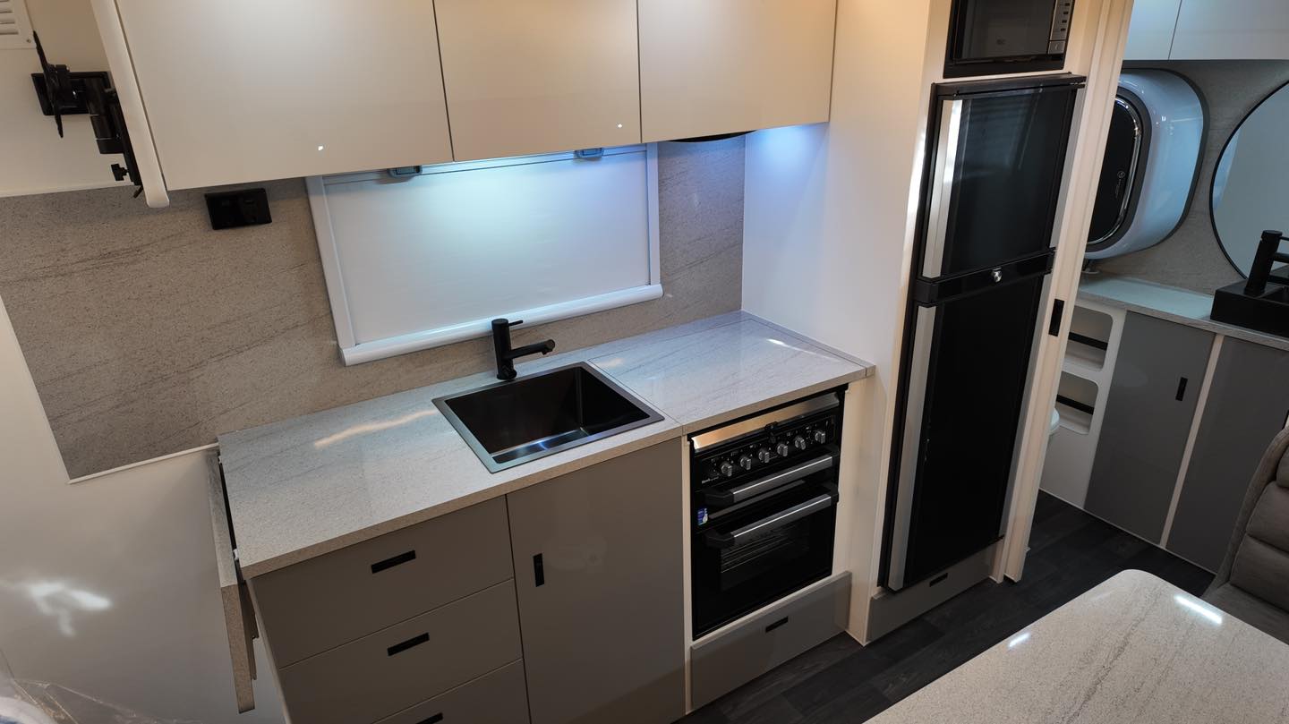 Hike RV Atom - Image 4